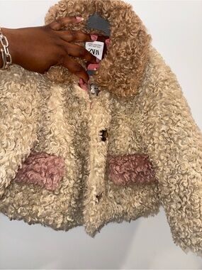 ZARA Cream Curly Faux Shearling Jacket with Pink Floral Lining *Limited Edition